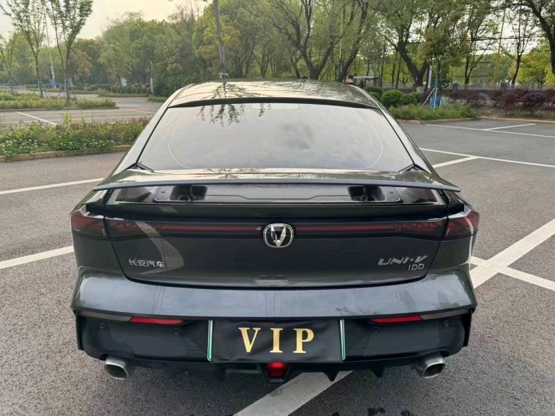 湖州23年長安汽車UNI-V3