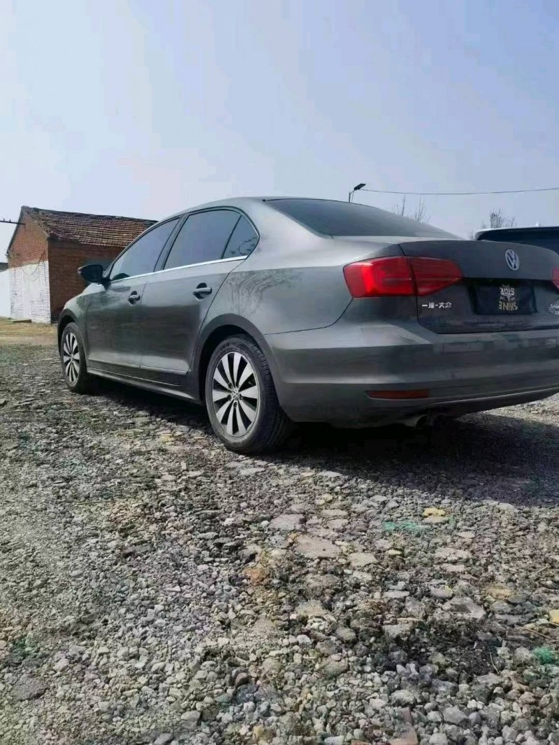 保定17年大众速腾6