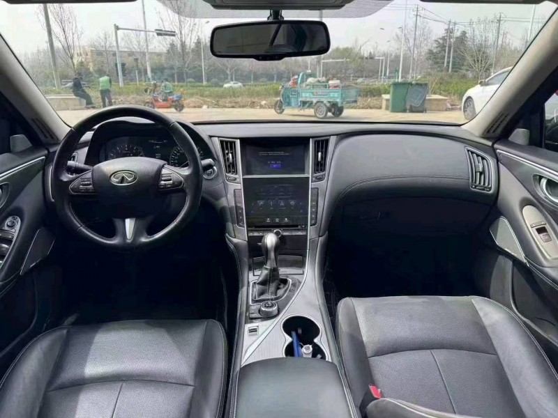 济南19年英菲尼迪Q50L4