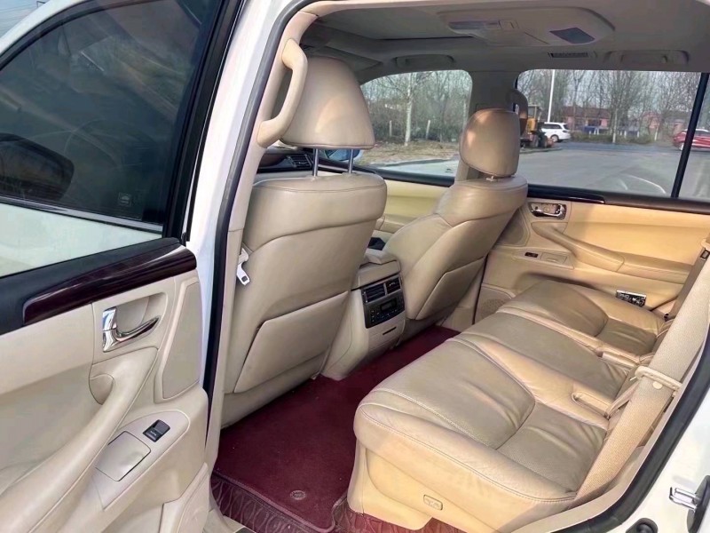 枣庄10年雷克萨斯LX4