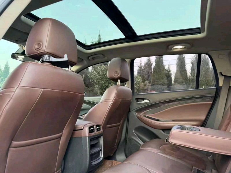 枣庄16年别克昂科威4