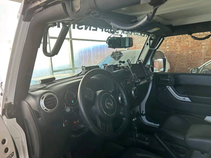 青岛18年Jeep牧马人7