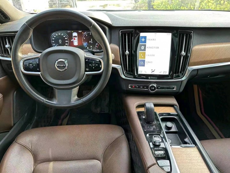 平頂山21年沃爾沃S904