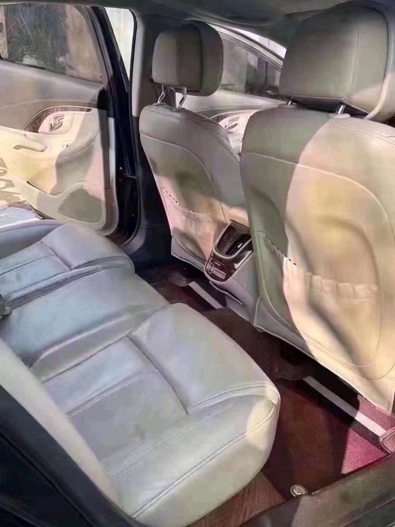 枣庄15年别克君越6