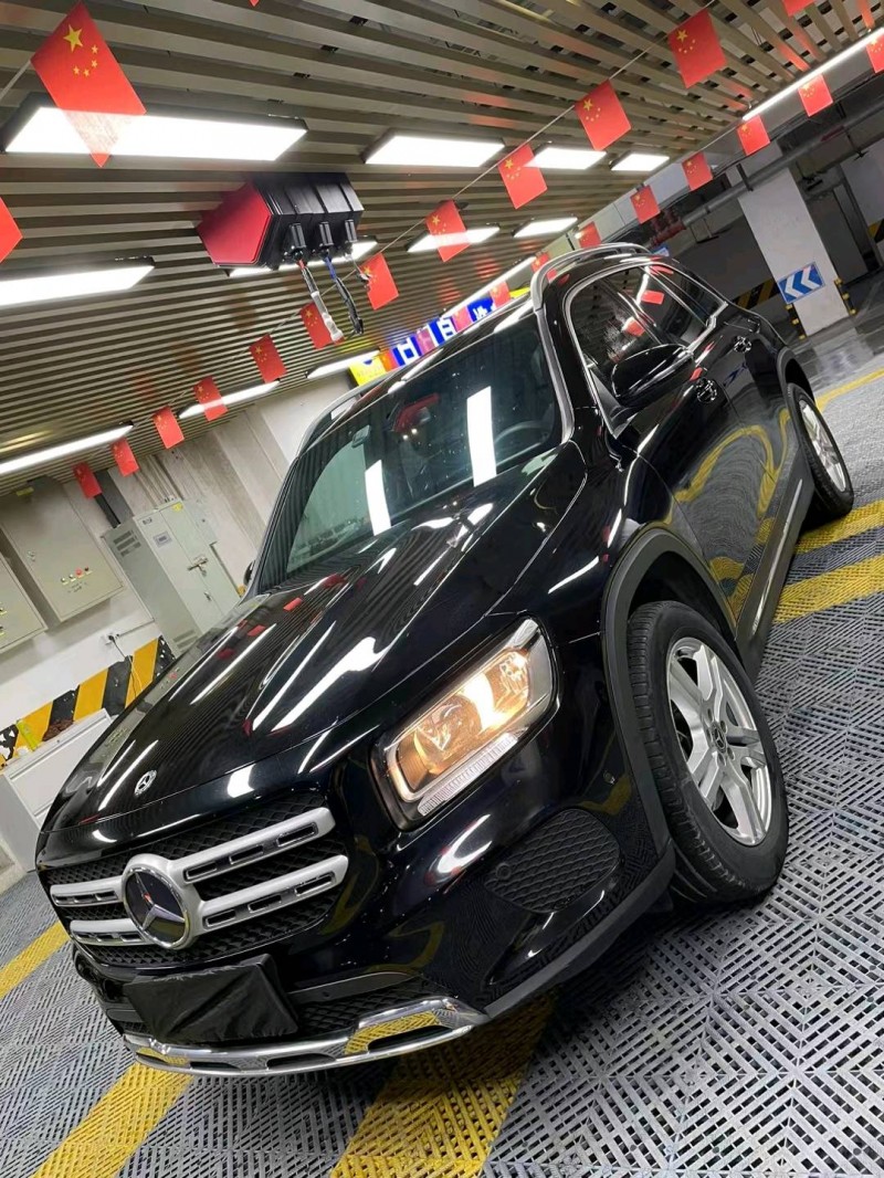 成都21年奔驰GLB2