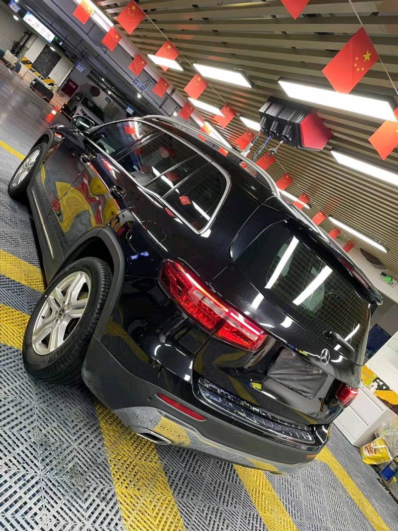 成都21年奔驰GLB4