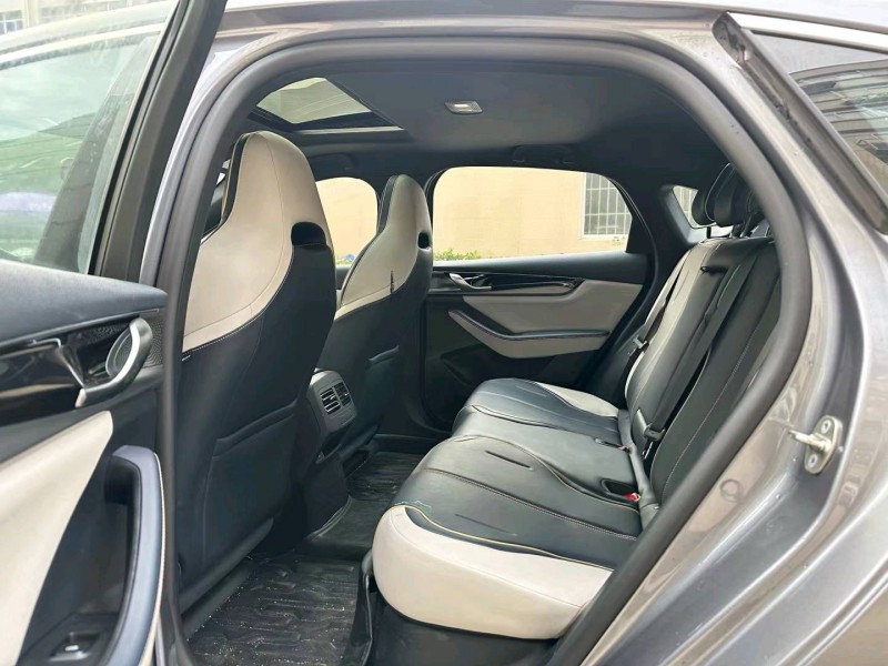 广州21年比亚迪秦4