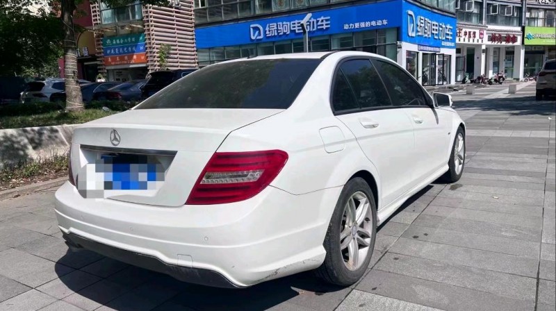 嘉兴13年奔驰C7