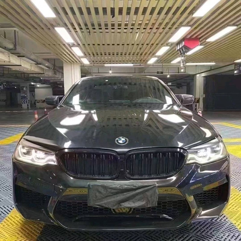 成都22年宝马5系1