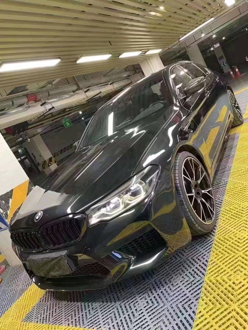 成都22年宝马5系2