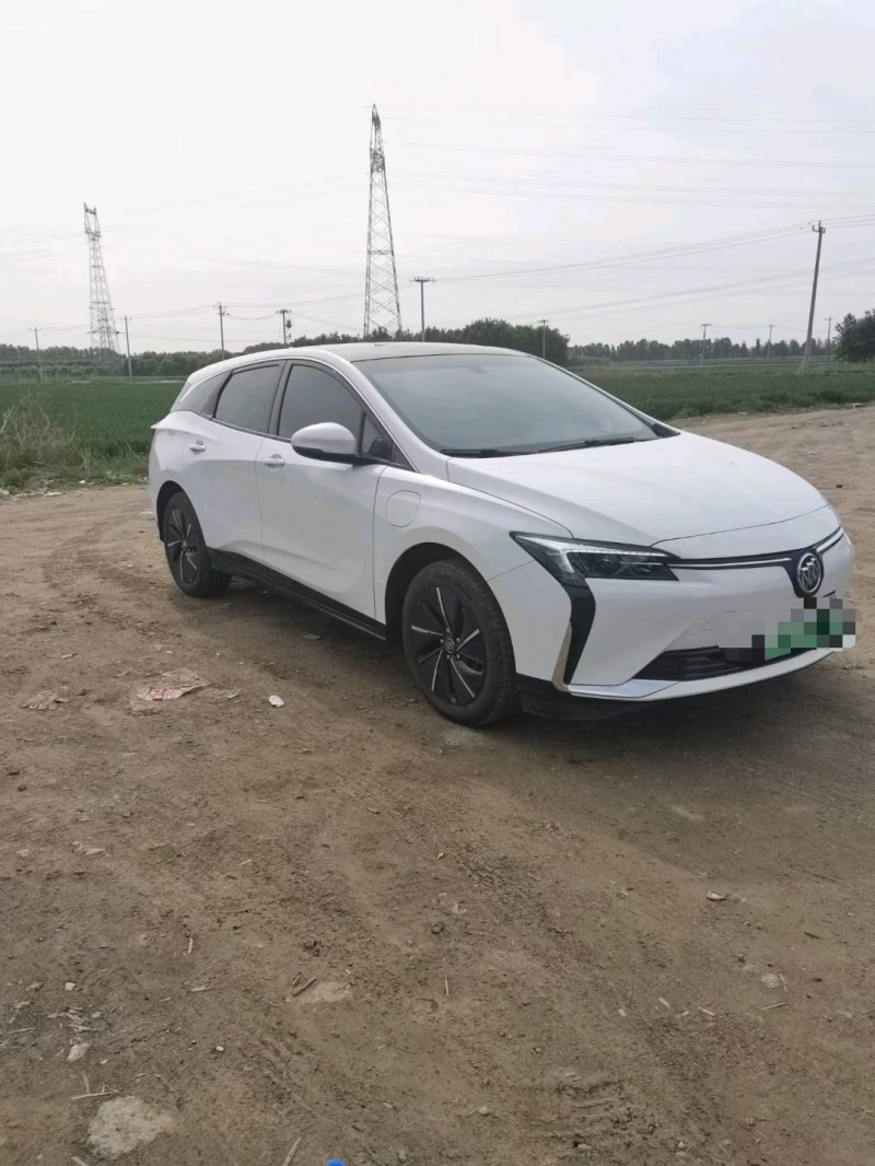 保定22年别克微蓝2