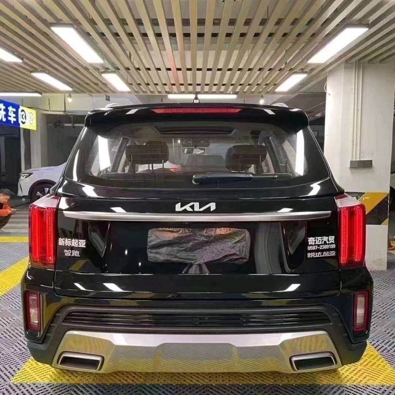 成都23年起亚智跑5