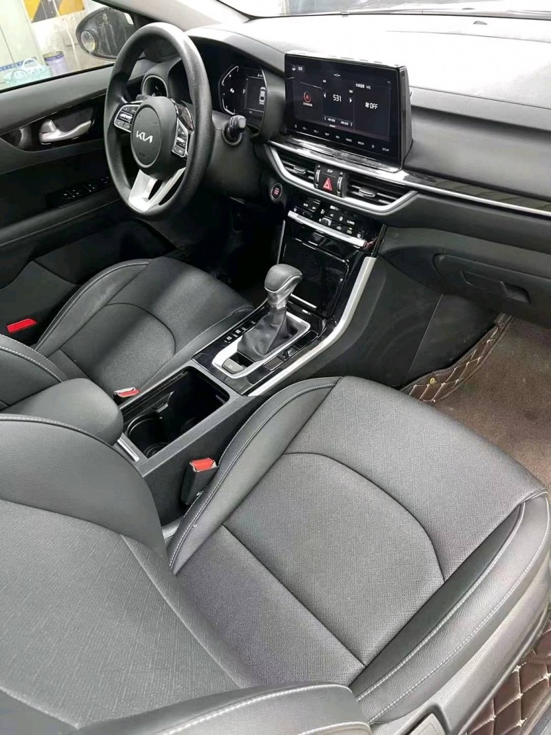 成都23年起亚K38