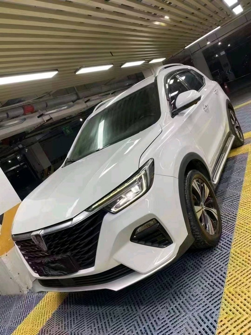 成都20年荣威RX52