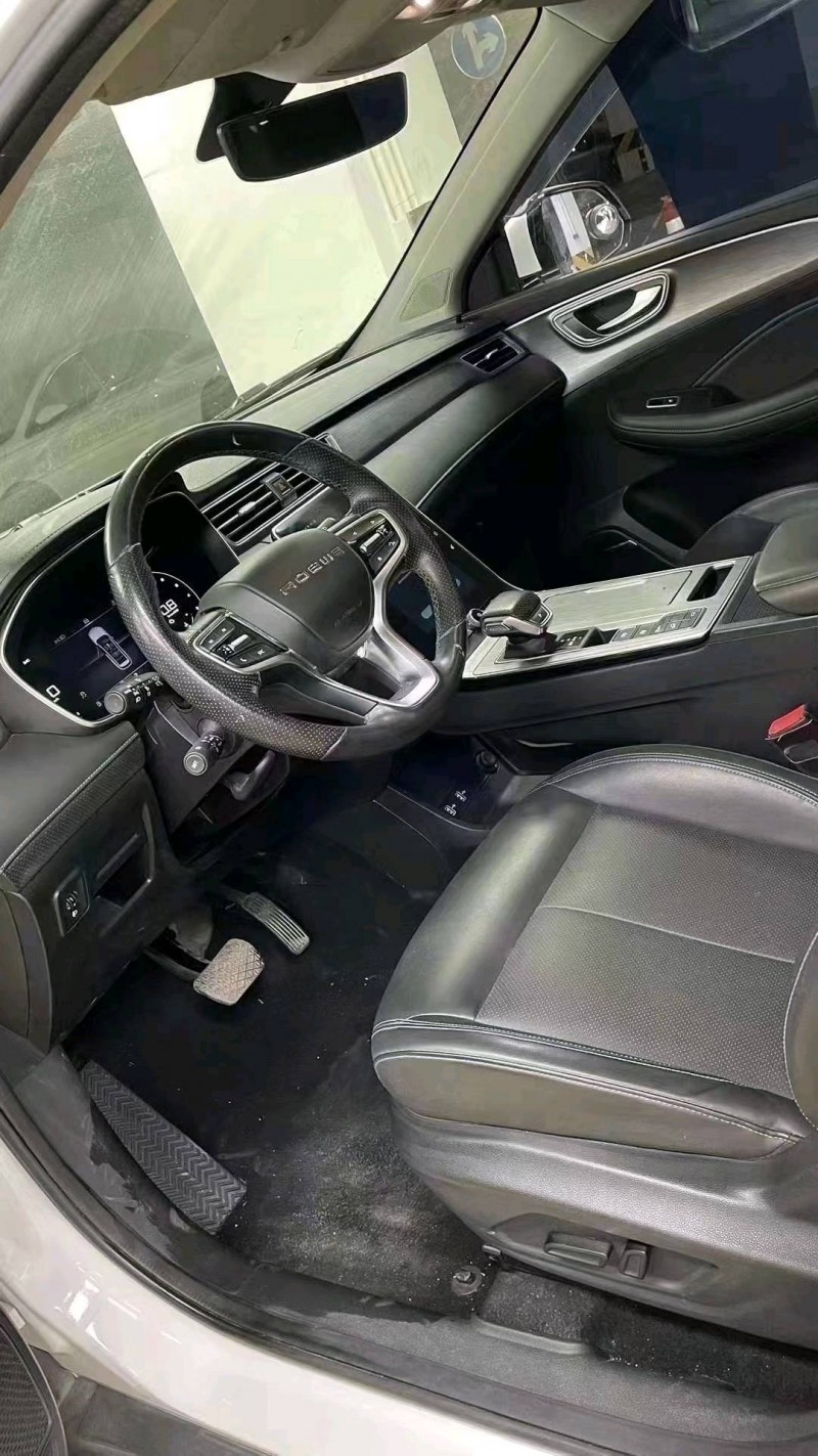 成都20年荣威RX56