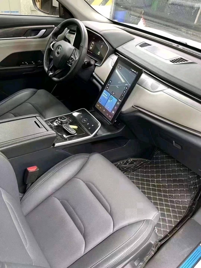 成都21年威马汽车EX-58