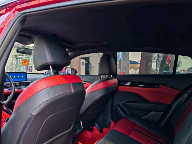 保定21年东风奕炫6