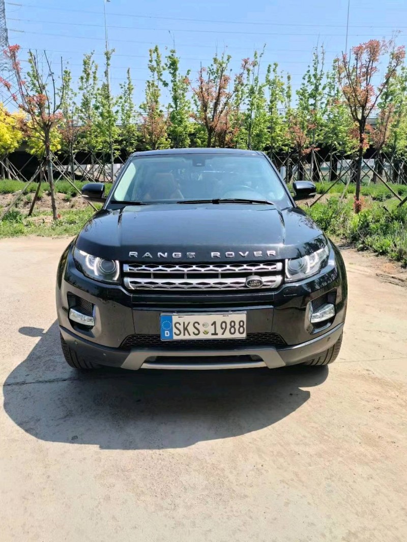 淄博14年路虎极光1