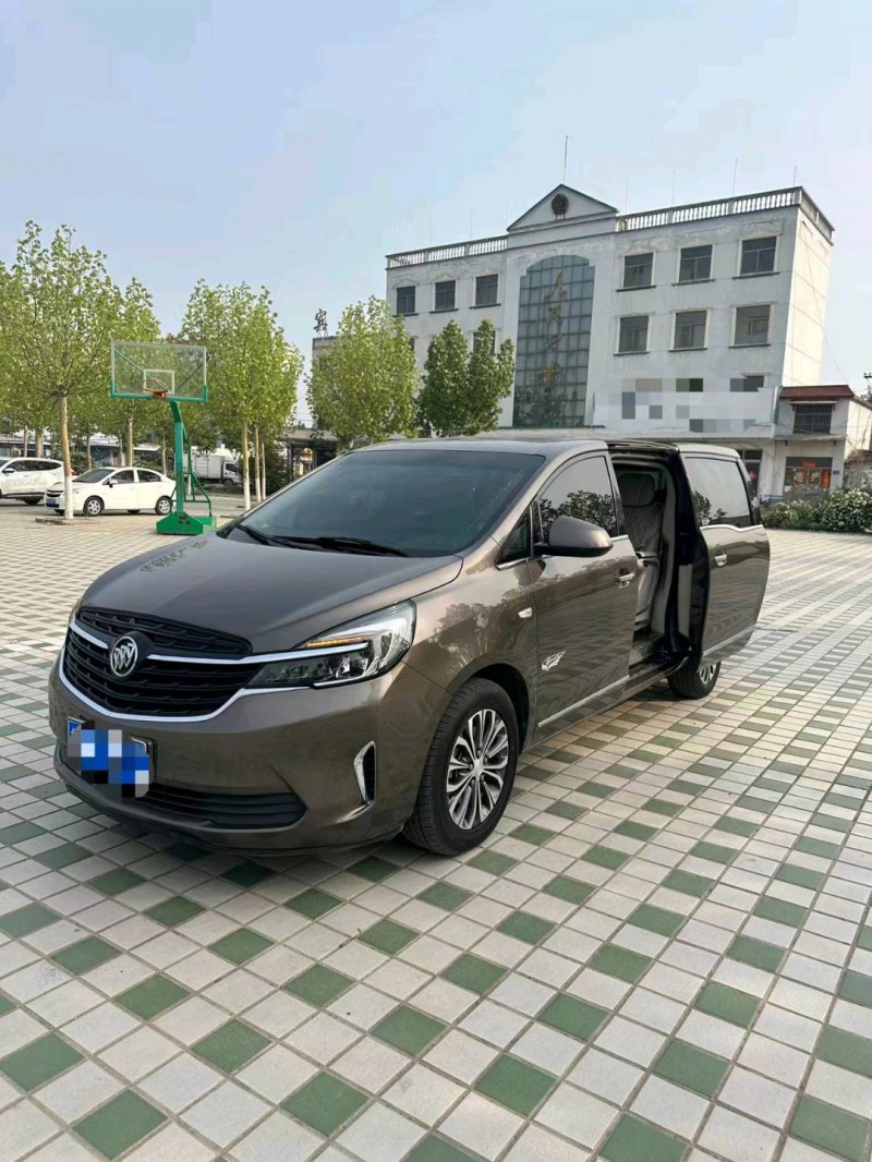 东营21年别克GL83