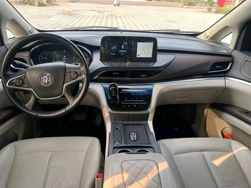 东营21年别克GL89