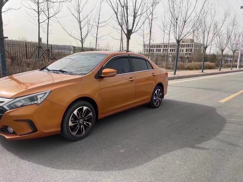 廊坊15年比亚迪秦2