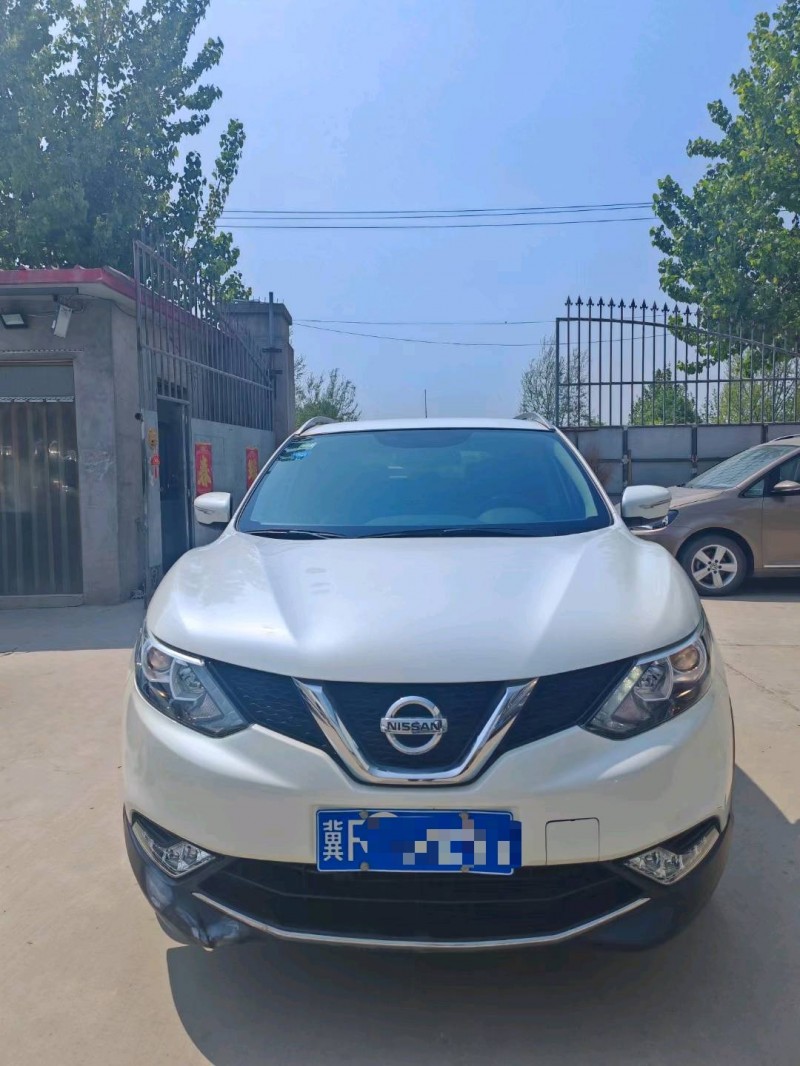 保定18年日产逍客1