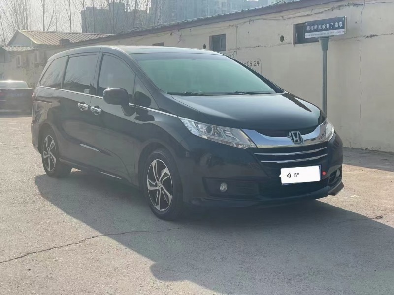 济宁18年本田奥德赛2