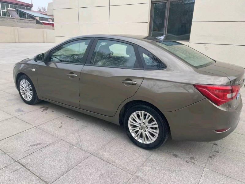 保定16年别克英朗4