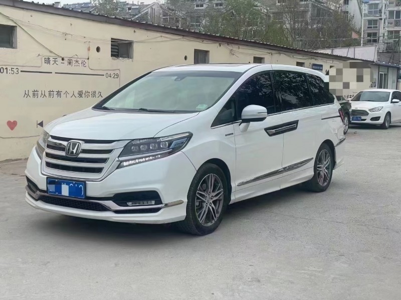 济宁20年本田艾力绅3