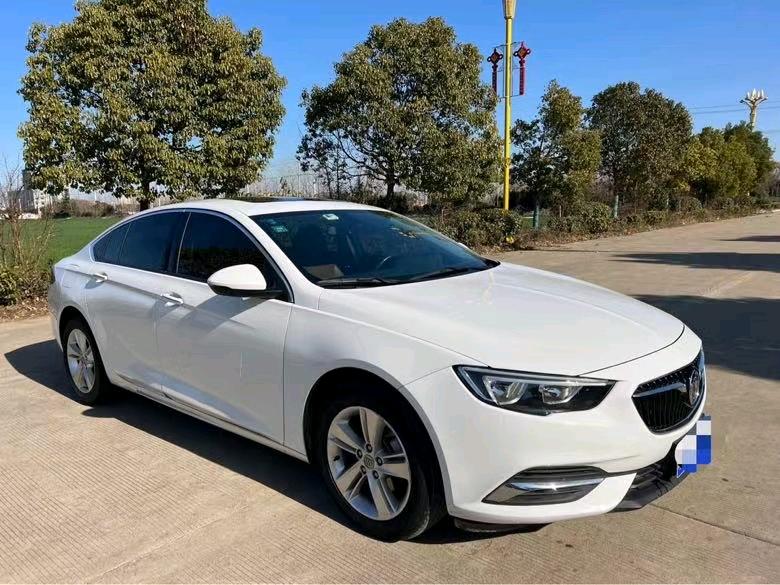 盐城19年别克君威2