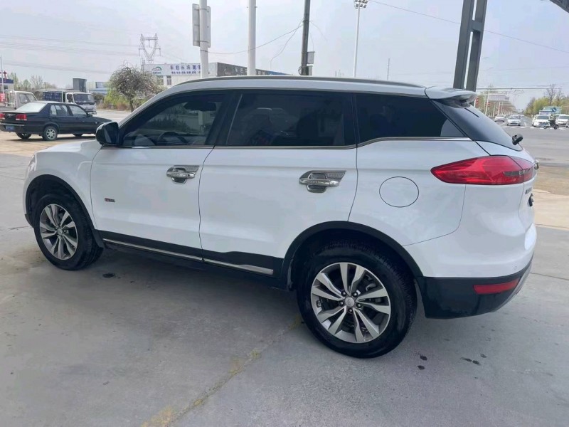 保定17年吉利博越4