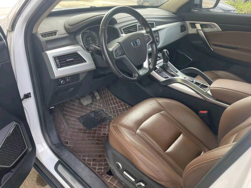 保定17年吉利博越6