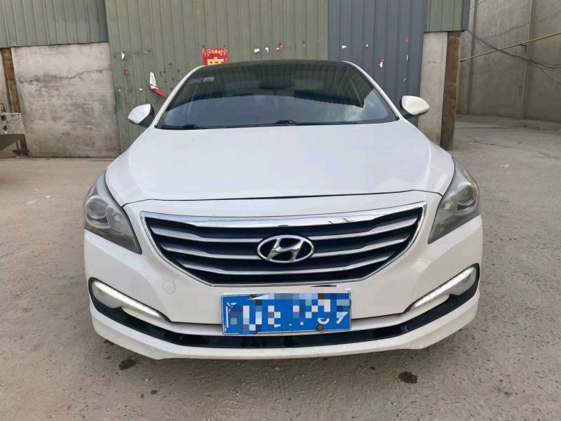 保定13年现代名图1