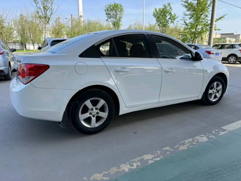 保定14年雪佛兰科鲁兹4