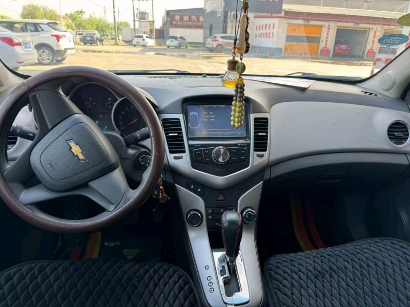 保定14年雪佛兰科鲁兹7