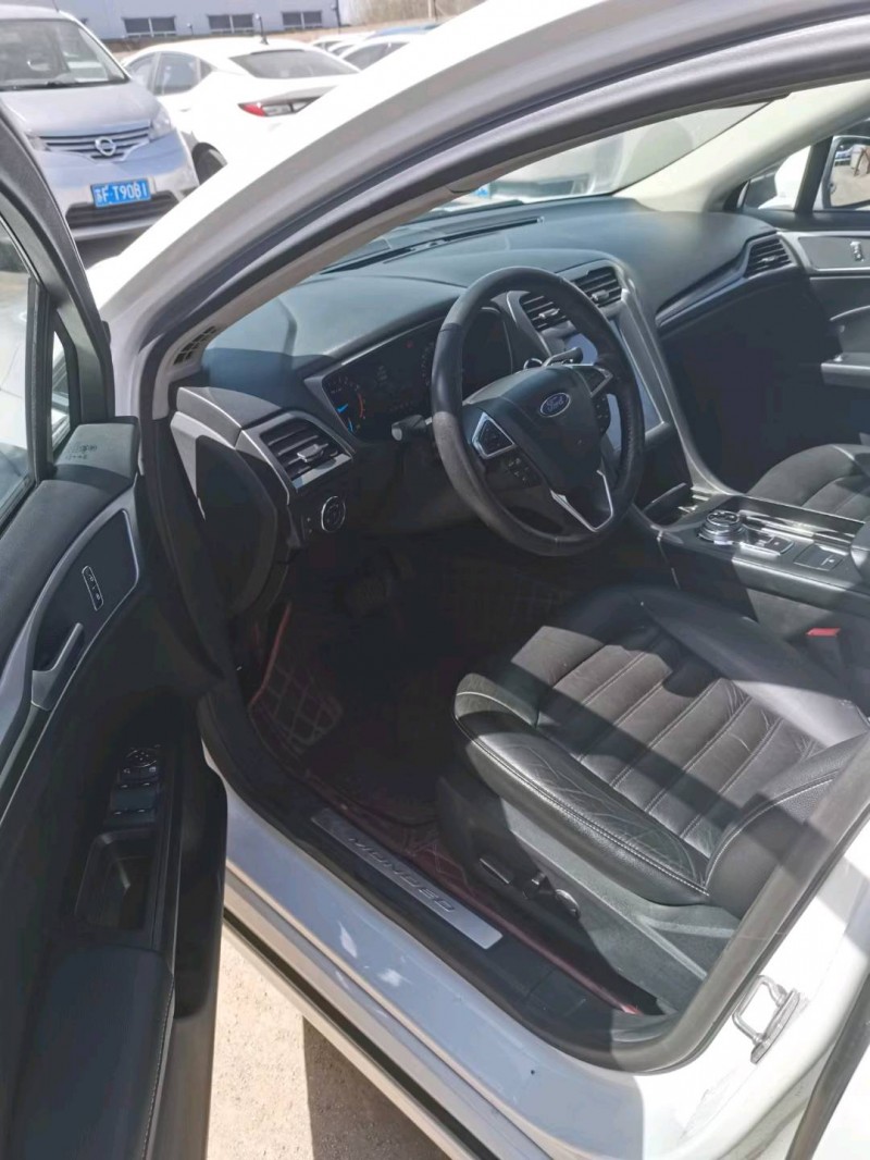 保定17年福特蒙迪欧8