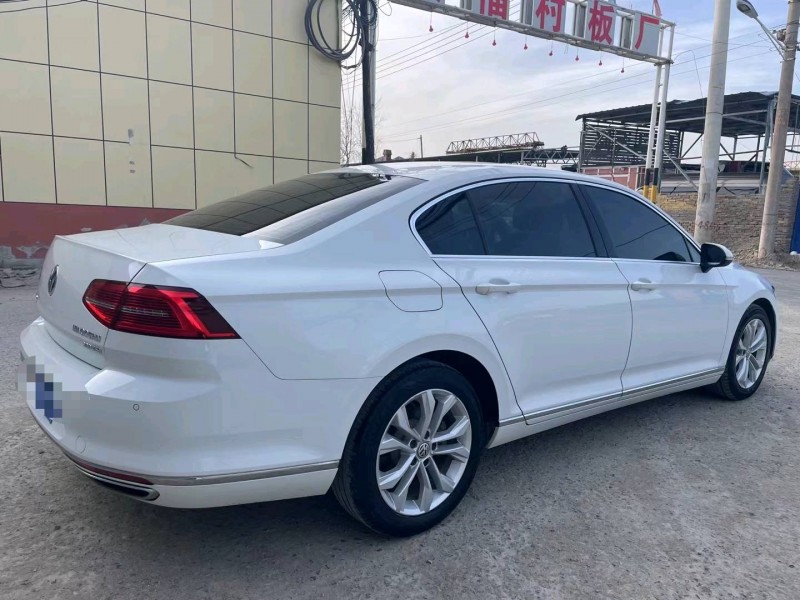 保定19年大众迈腾4