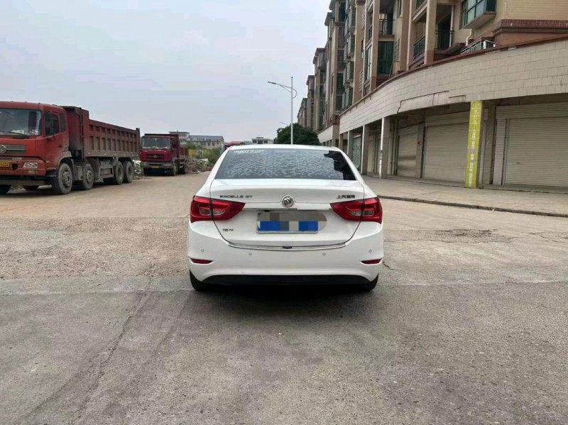 邵阳17年别克英朗6