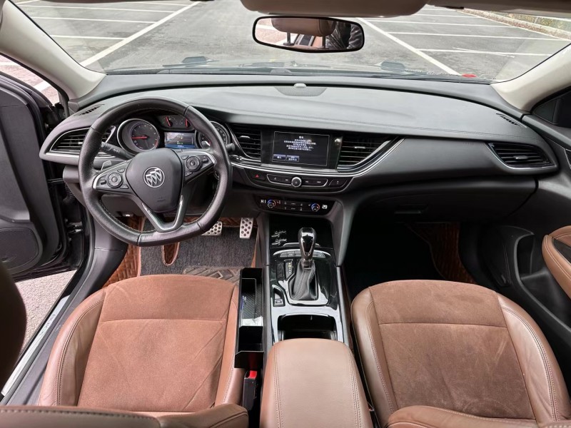 徐州18年别克君越6