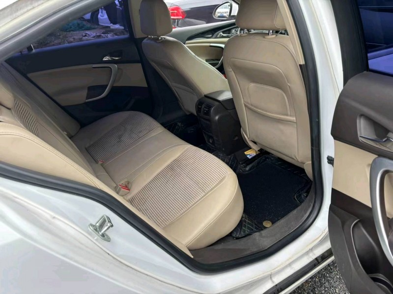 宜春14年别克君威3