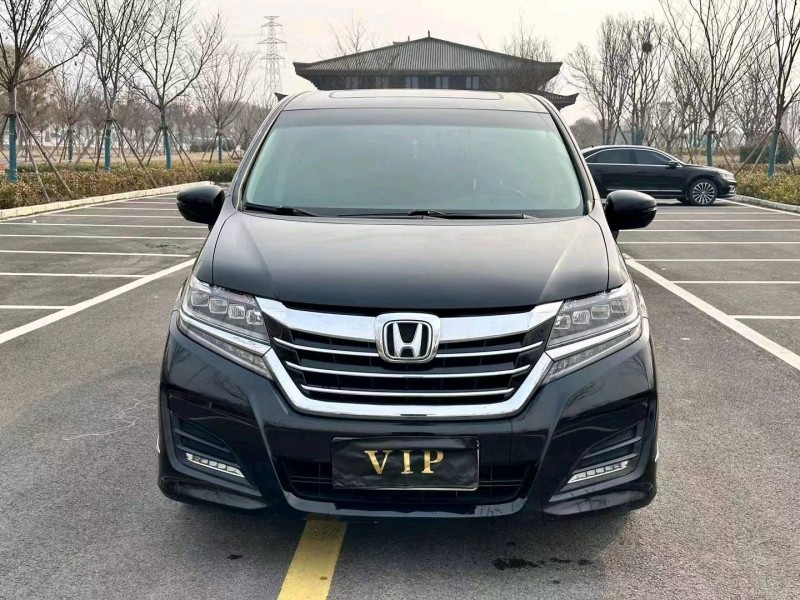 苏州19年本田艾力绅1