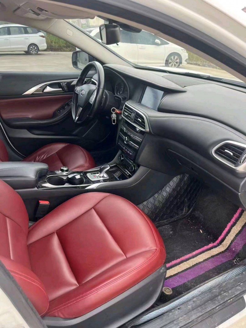 东营17年英菲尼迪QX306