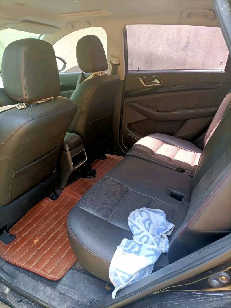 蘇州16年獵豹汽車CS104