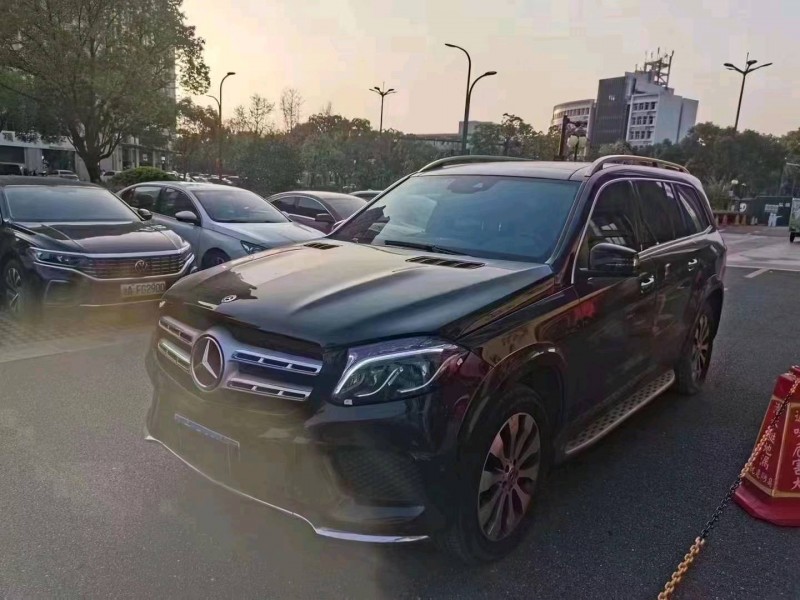 嘉興19年奔馳GLS1