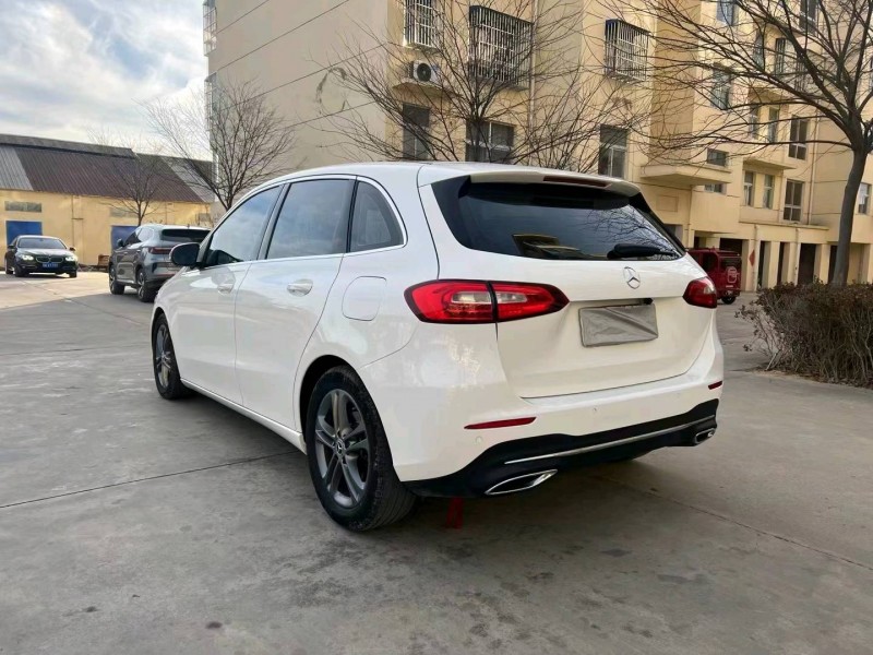 徐州20年奔驰B8