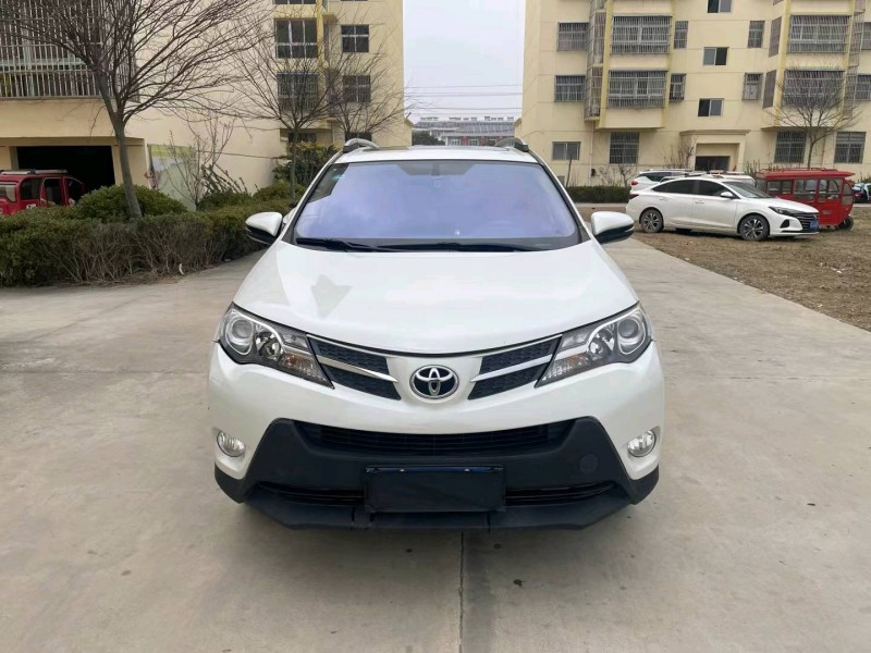 徐州16年丰田RAV4荣放1