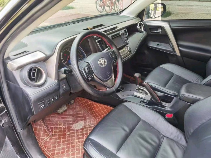 咸陽14年豐田RAV4榮放7