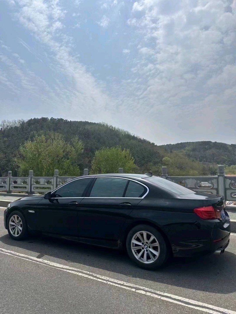 东营12年宝马5系9