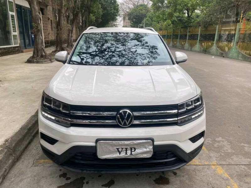 佛山21年大众途岳1