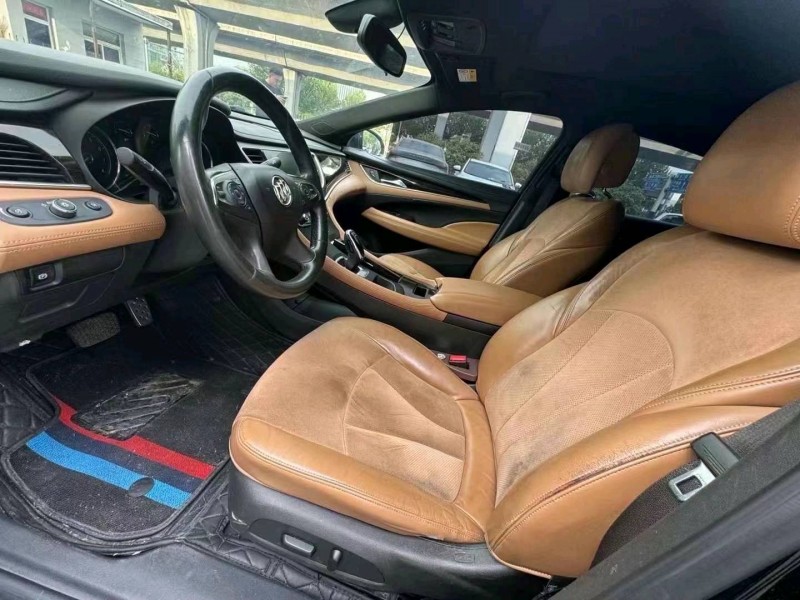 东营16年别克君越4